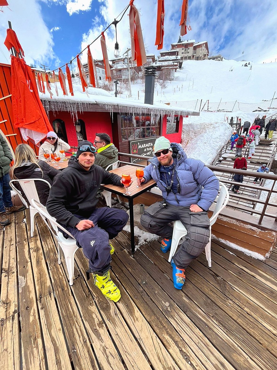 Après-ski en la terraza · El Montañés Chile